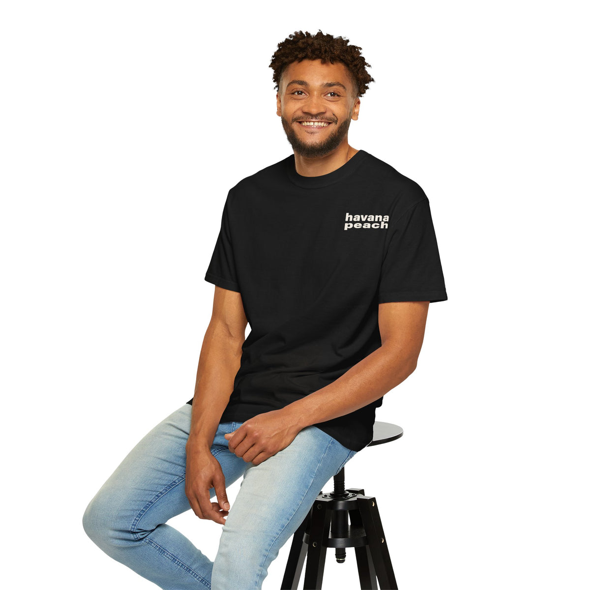 UNISEX Havana Peach Minimalist Graphic T-Shirt