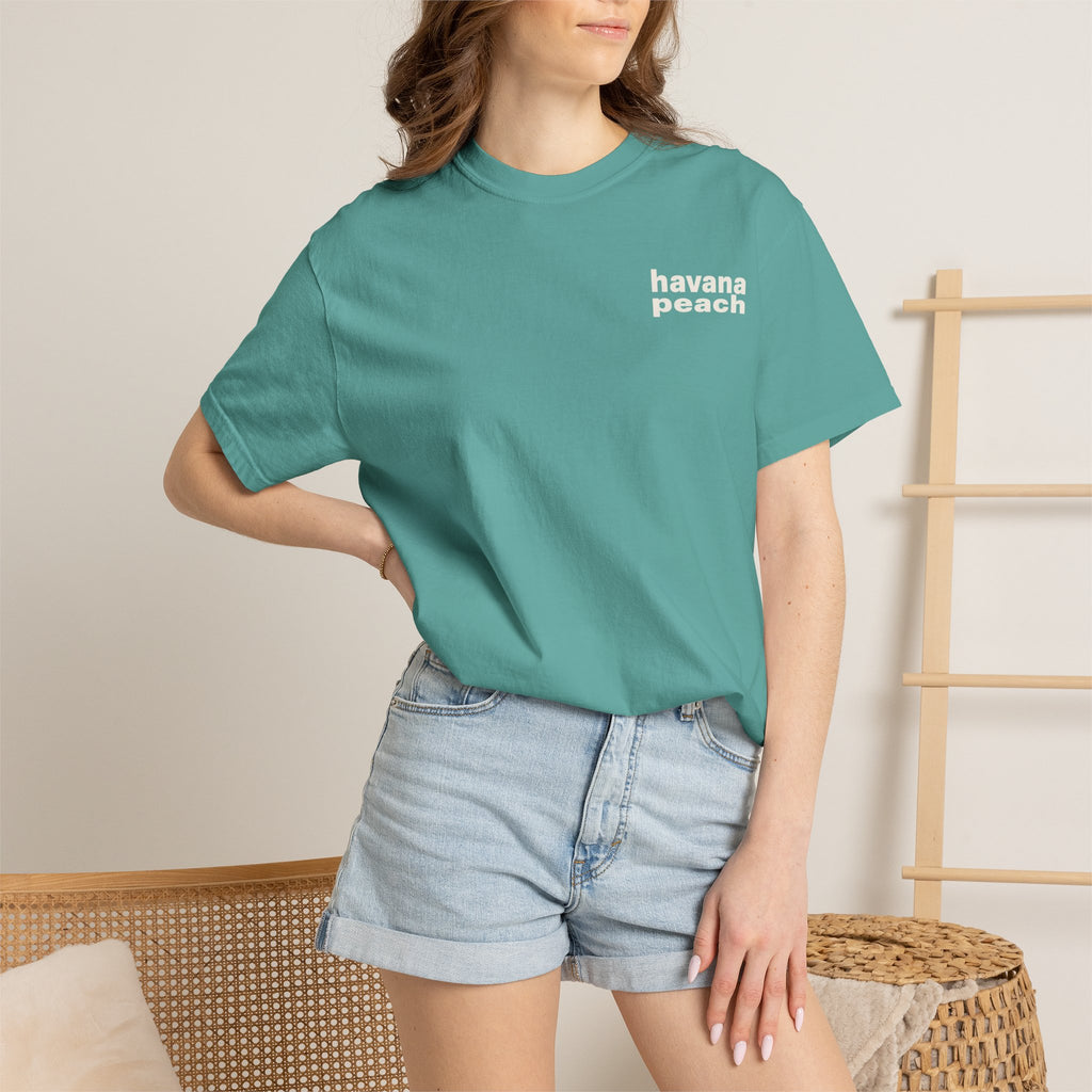 UNISEX Havana Peach Minimalist Graphic T-Shirt
