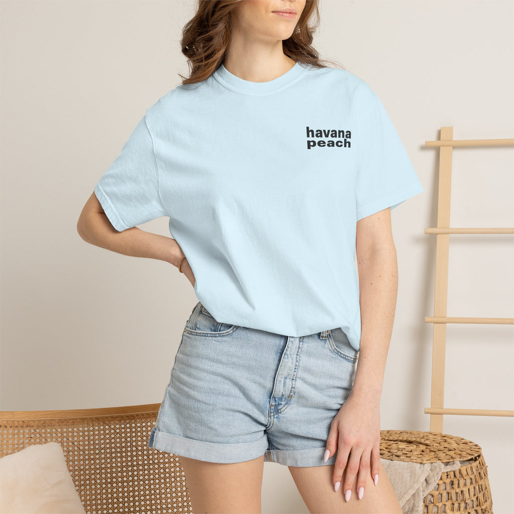 UNISEX Havana Peach Minimalist Graphic T-Shirt