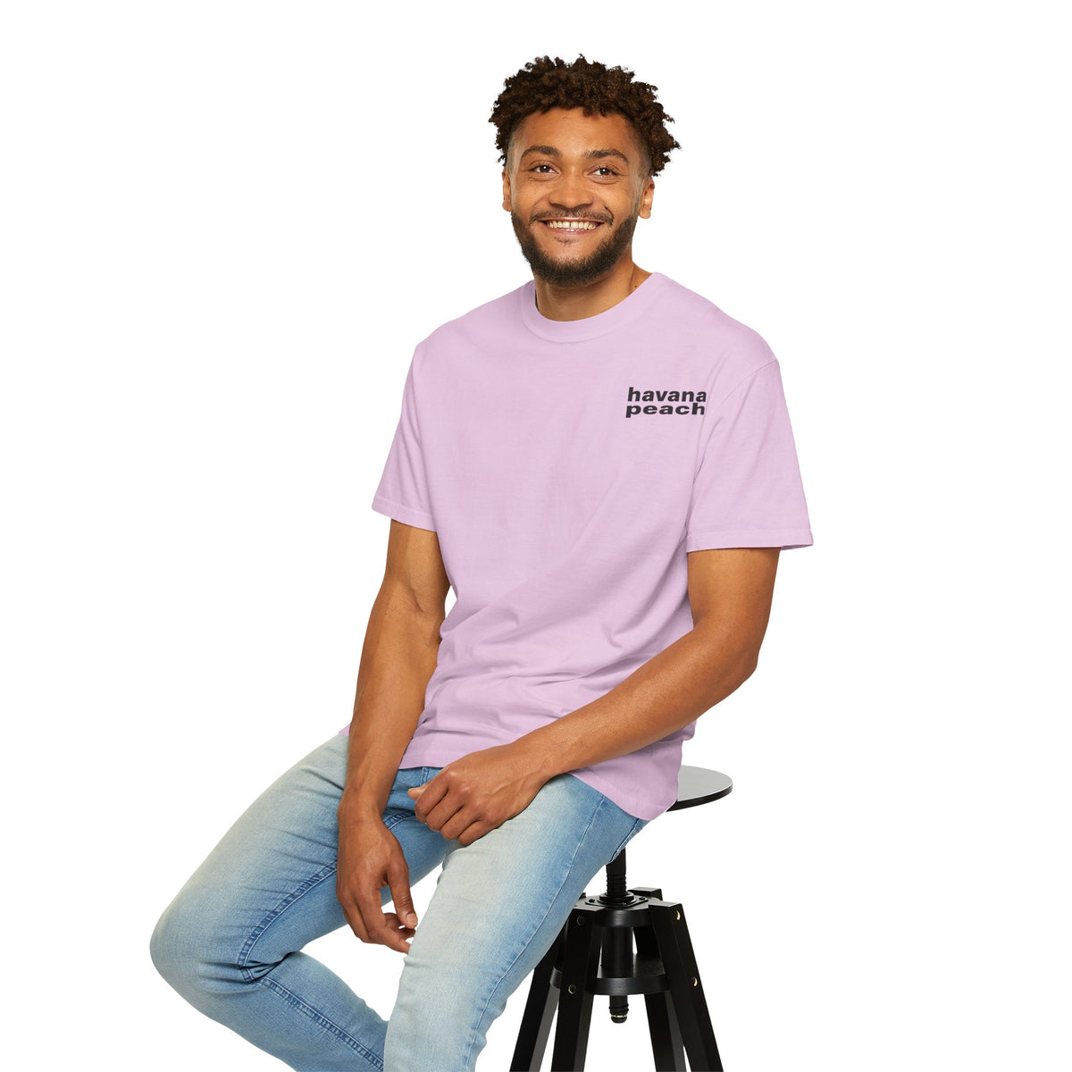 UNISEX Havana Peach Minimalist Graphic T-Shirt