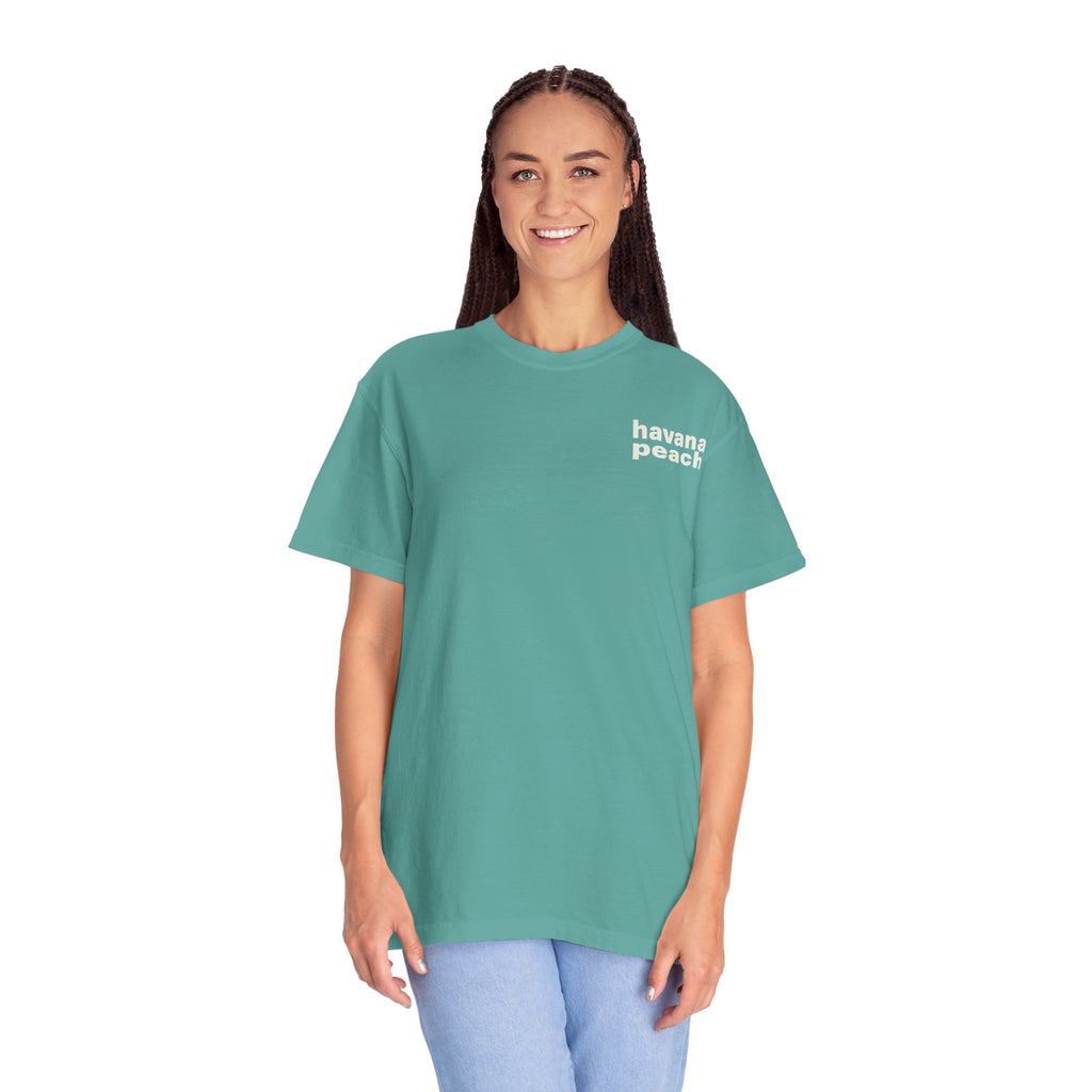UNISEX Havana Peach Minimalist Graphic T-Shirt