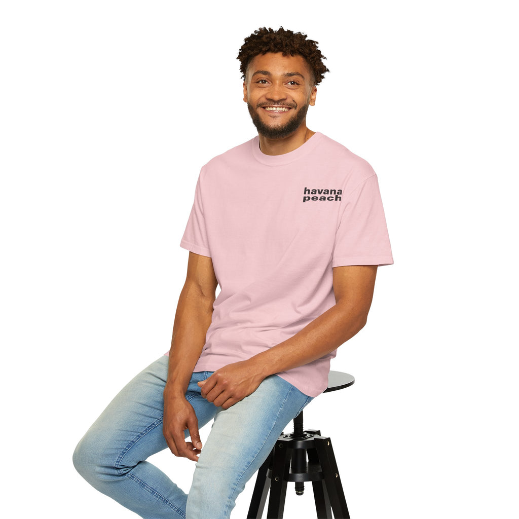 UNISEX Havana Peach Minimalist Graphic T-Shirt