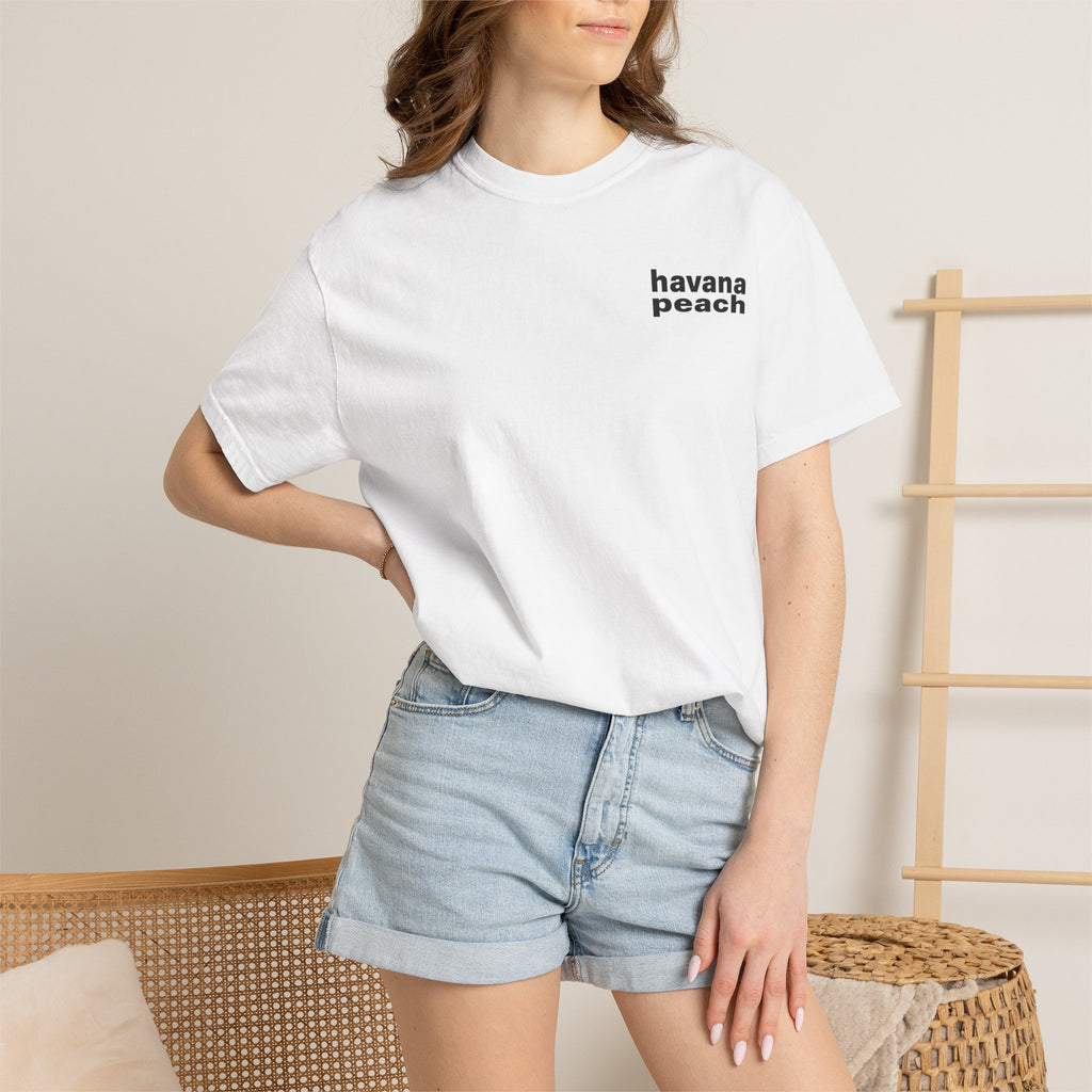UNISEX Havana Peach Minimalist Graphic T-Shirt