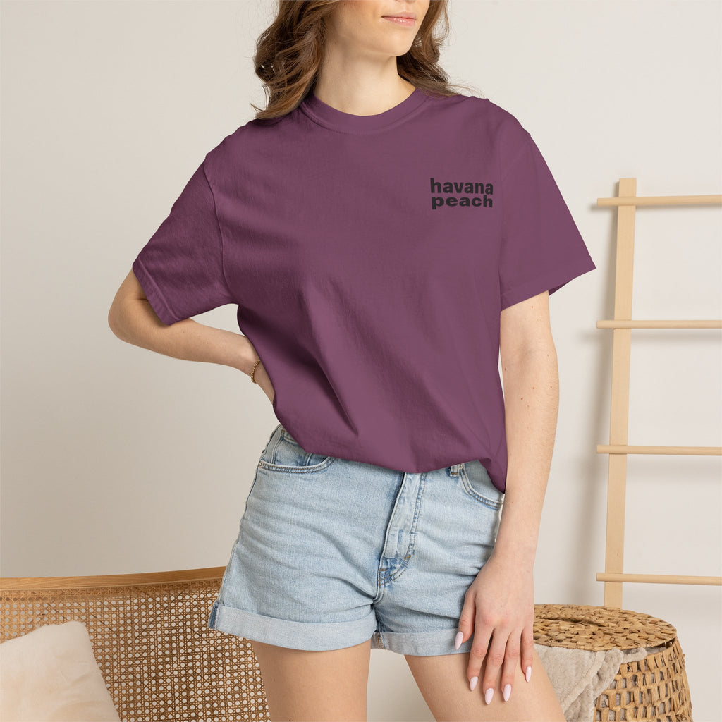 UNISEX Havana Peach Minimalist Graphic T-Shirt